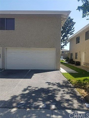 2nd image of 2437 College Ln