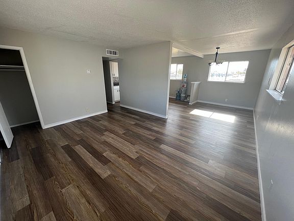 2nd image of 5612 Edinburg Dr