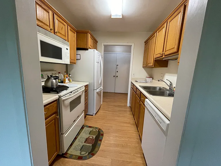 2934 Mount Hope Rd #310 — Photo 4