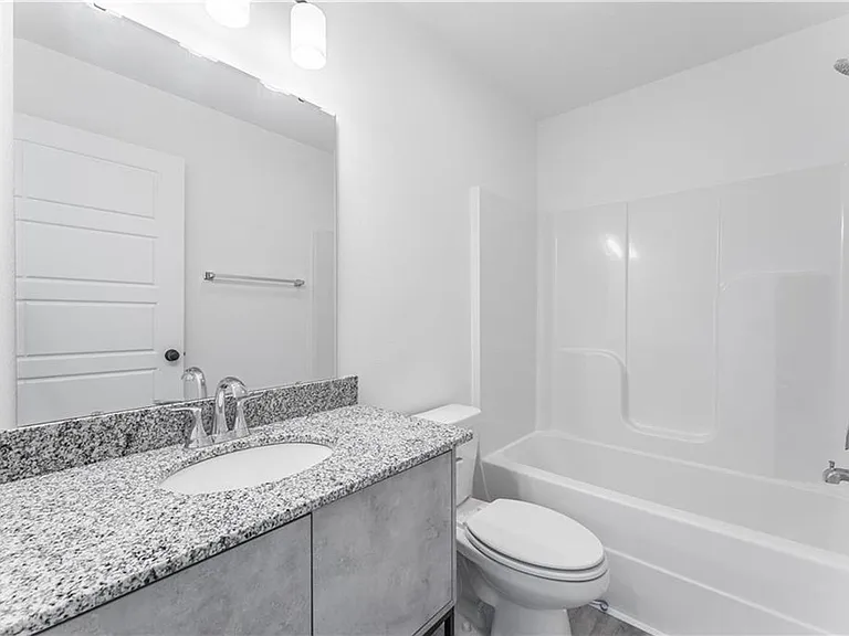 830 Ventnor Ave — Photo 10