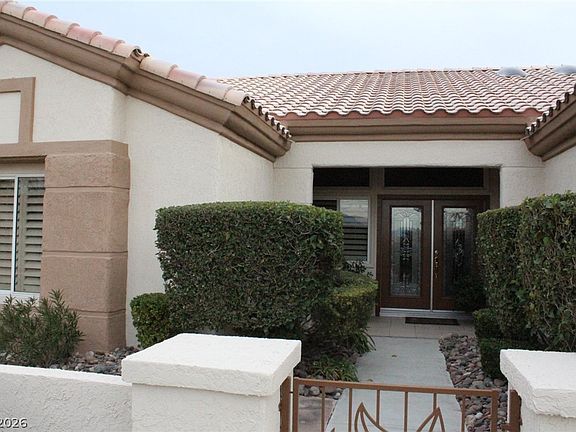 4th image of 9501 Villa Ridge Dr