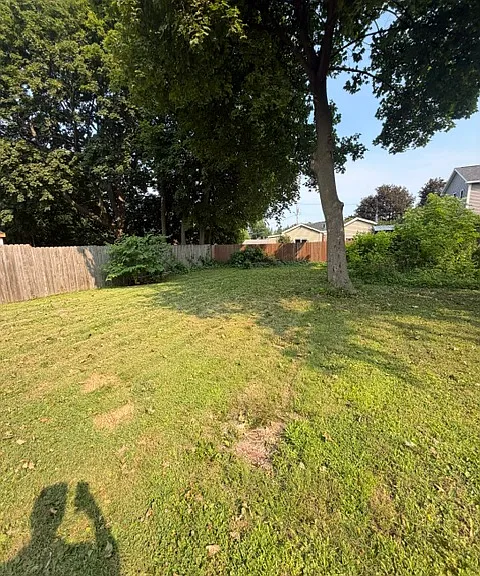219 E Bridge St — Photo 16