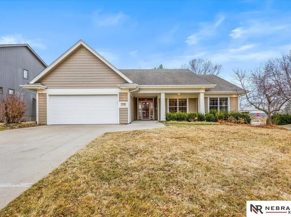 17753 Castelar Cir, Omaha, NE 68130