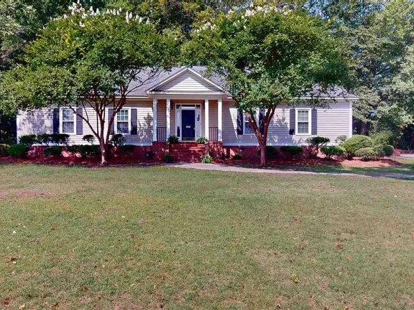 612 Bayside Rd, Hartsville, SC 29550