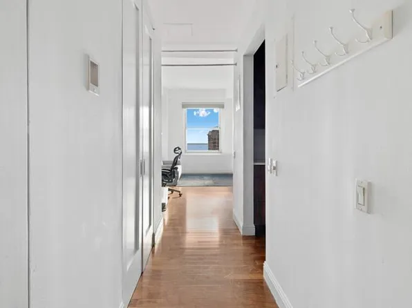 88 Greenwich Street image 1 of 5