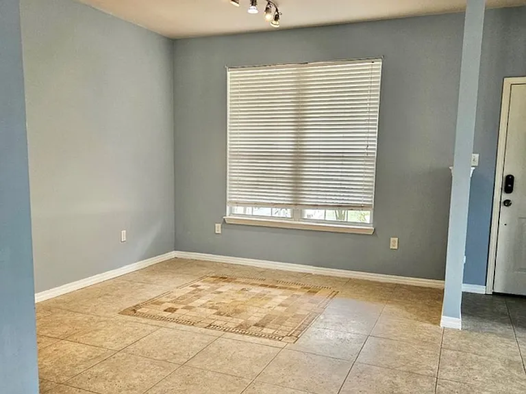 120 Juniper Dr — Photo 9