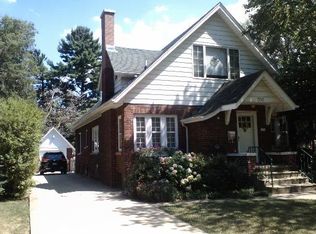 706 S 3rd St, Dekalb, IL 60115