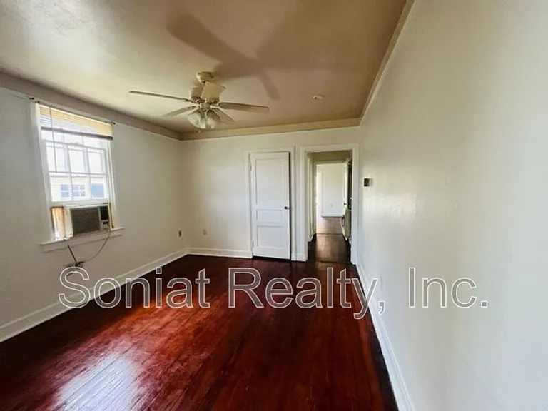 2129 Mandolin St — Photo 10