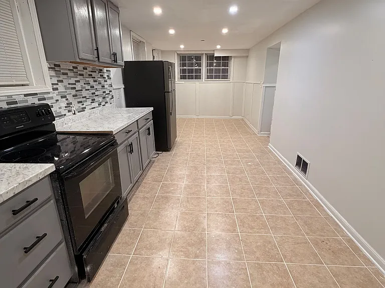 5040 Redan Rd #BASEMENT — Photo 33
