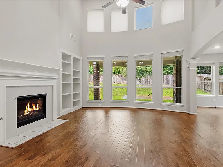 367 Black Walnut Dr — Photo 8