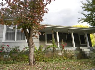 429 E Sylva Cir, Sylva, NC 28779