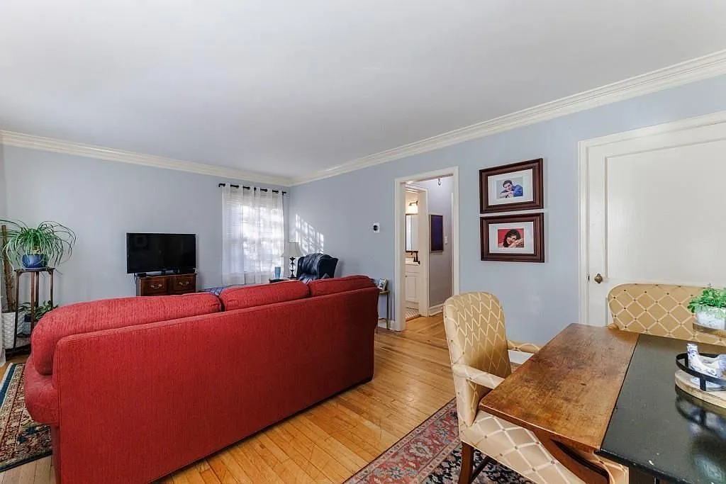 1 bed, 2.0 bath, 800 sqft, $1,650 — Photo 2