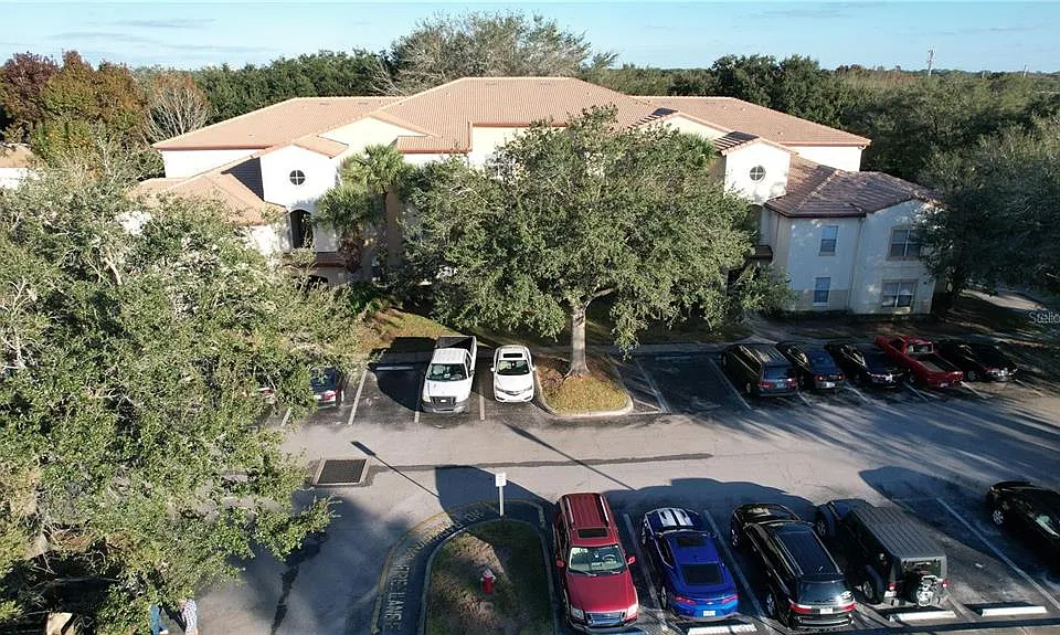 826 Camargo Way #303