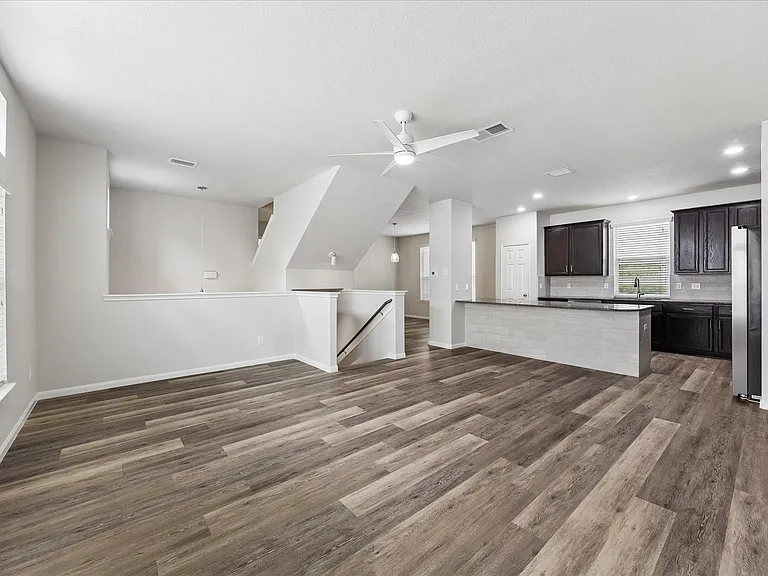 3328 Masters Point Dr — Photo 7