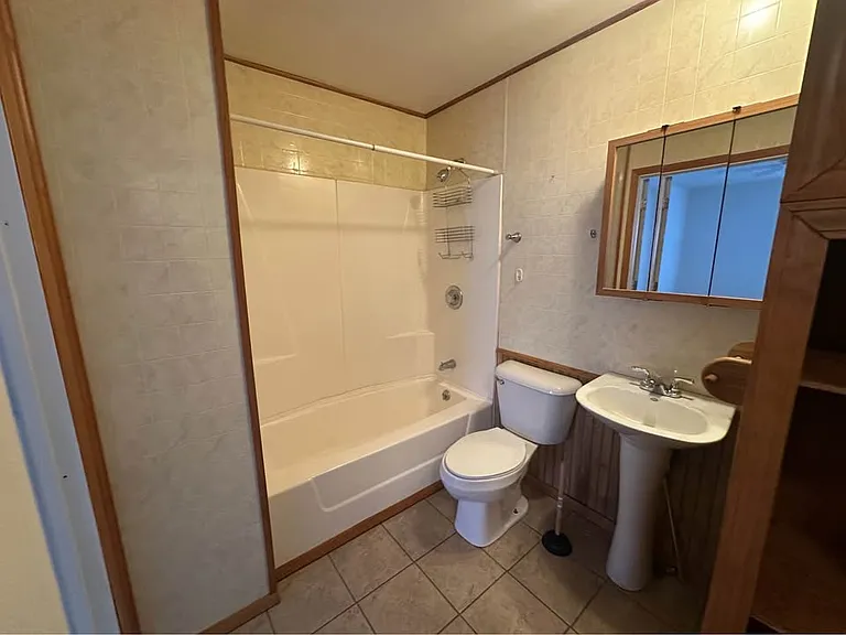 3321 Buckner St — Photo 4