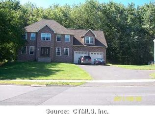 53 Deerfield Rd, Windsor, CT 06095