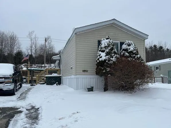 57 Oxbow Drive, Lewiston, ME 04240