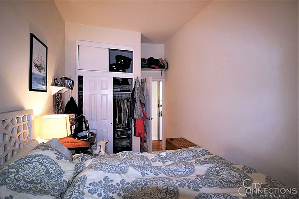 Rented by City Connections Realty | media 25