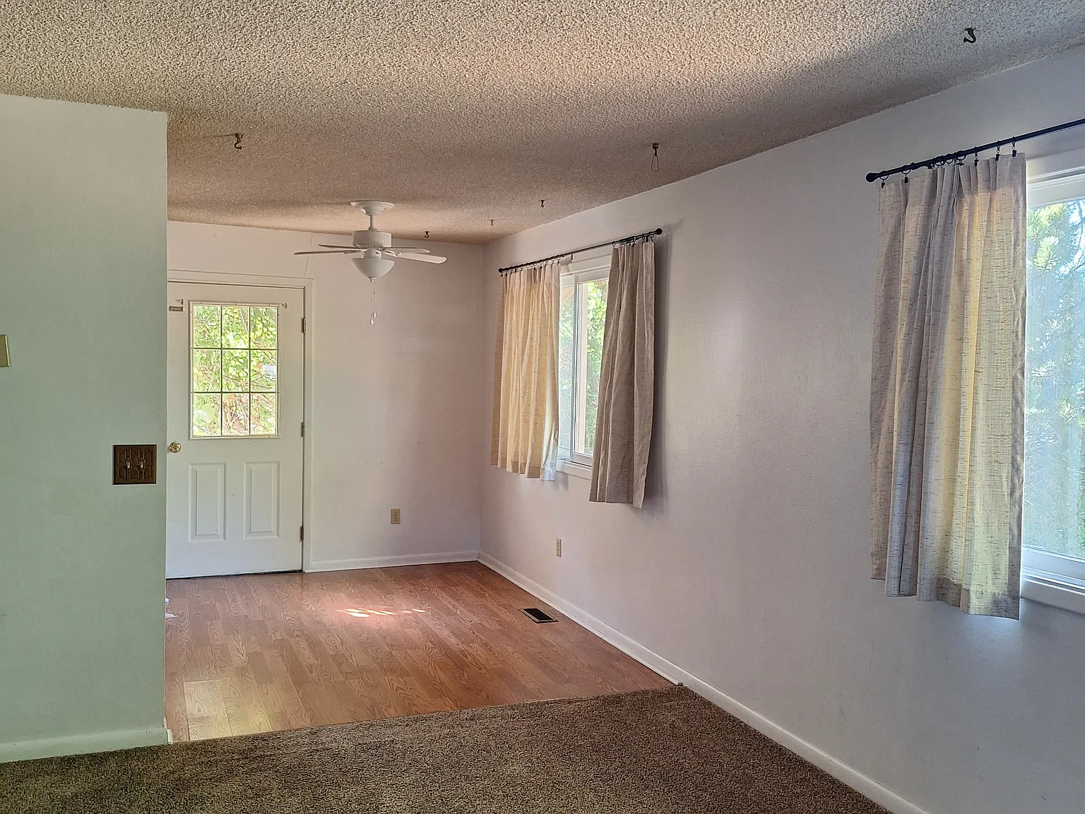 2 bed, 800 sqft, $1,175 — Photo 2
