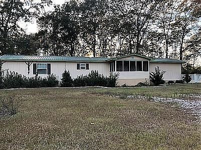 2nd image of 1969 Creekwood Dr