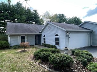 3707 S Grasstree Ct, Bloomington, IN 47401