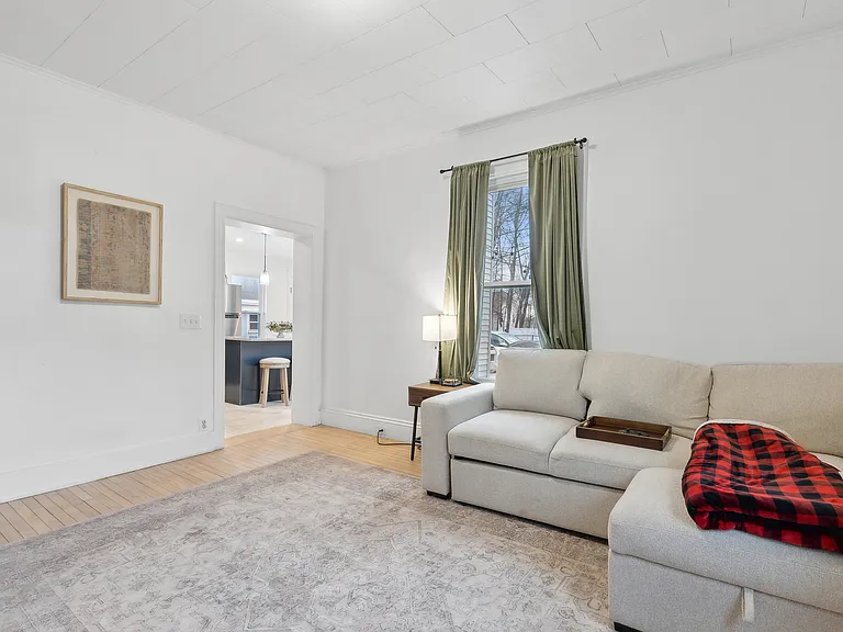 34 Revere St #1 — Photo 10