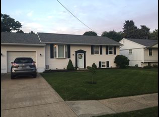 2713 Tremont St, Dover, OH 44622