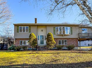 10 Arlington Avenue, Westbrook, ME 04092