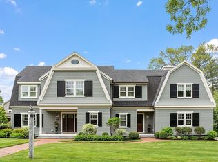 2 Eastman Rd, Andover, MA 01810