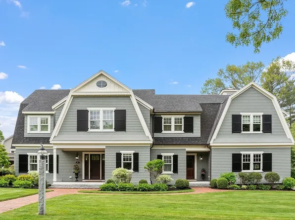 2 Eastman Rd, Andover, MA 01810