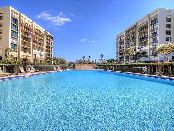 3rd image of 1430 Gulf Blvd APT 503