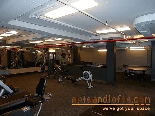 Rented by aptsandlofts.com | media 23