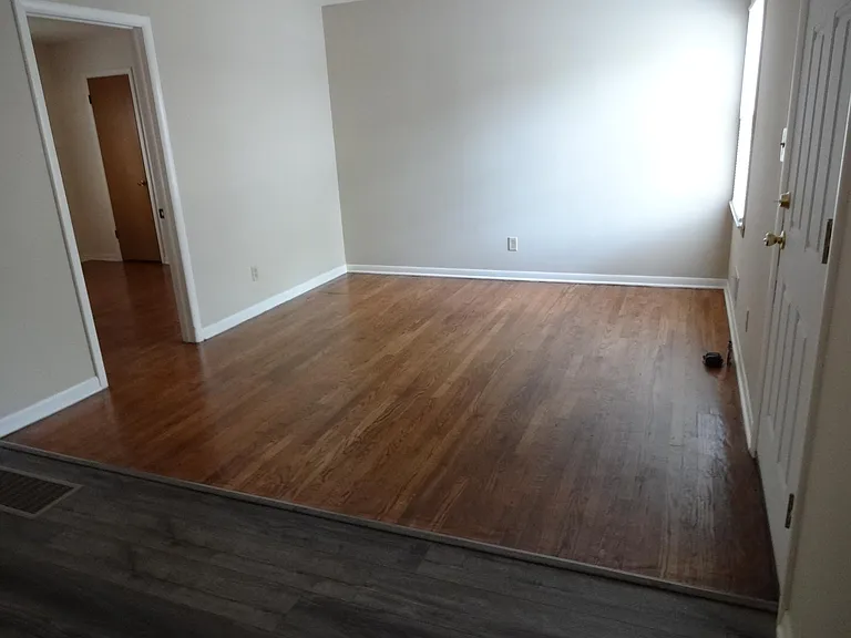 3417 1/2 Locust St #3417-1/2 — Photo 7