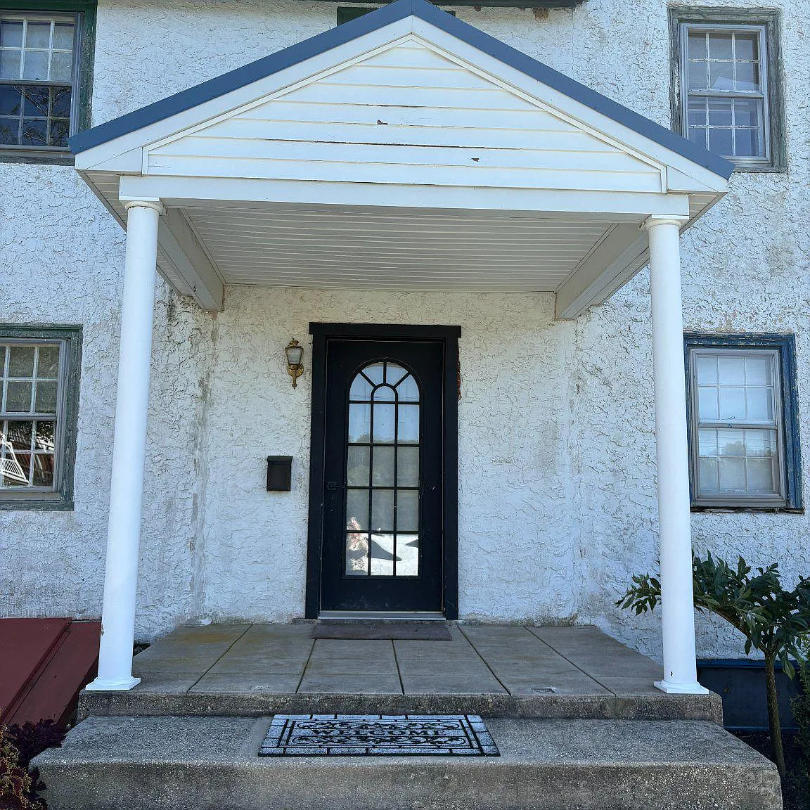4 bed, 2.0 bath, 2000 sqft, $2,500 — Photo 2
