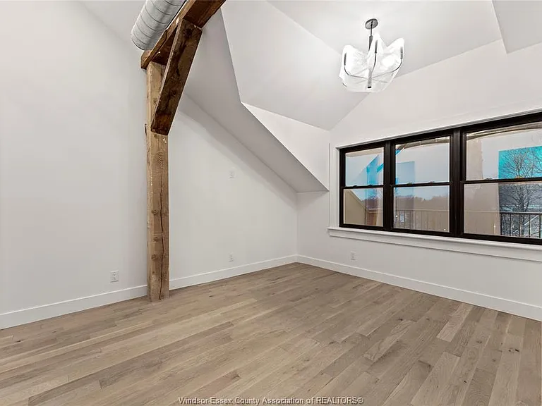 247 Brock St #404 — Photo 12