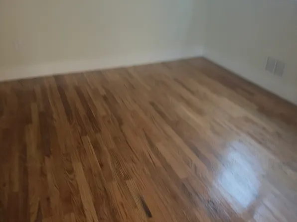 120 W 44th St Floor 2, Bayonne, NJ 07002