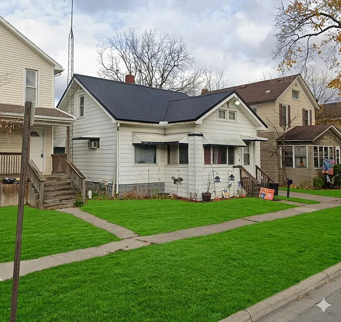 937 Howard Street - 1 — Photo 2