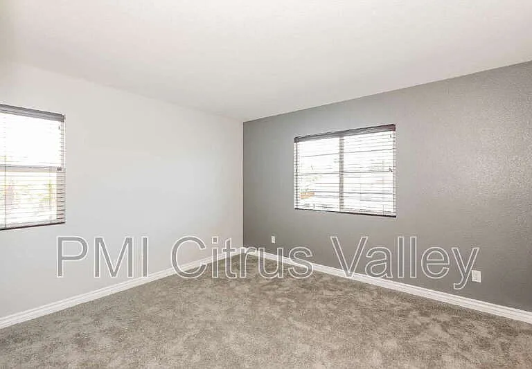 28560 Sunridge Ct — Photo 11