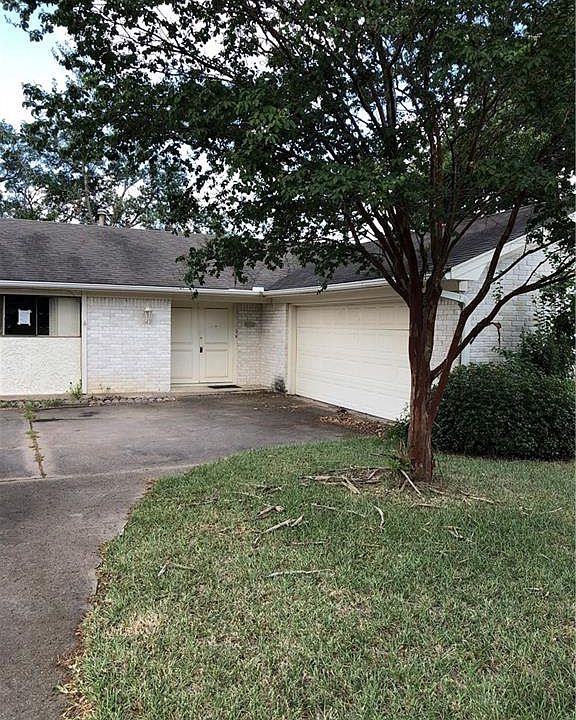 1st image of 1116 Lamar Dr