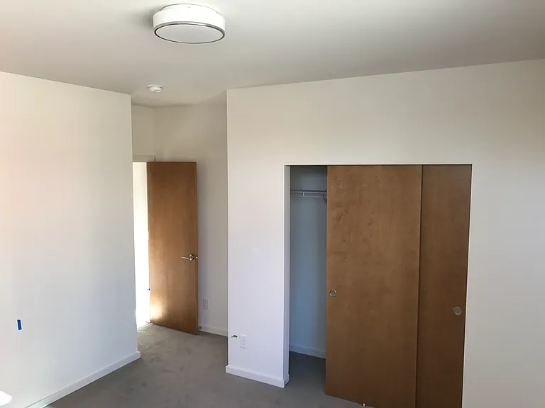4046A Martin Luther King Jr Way S — Photo 10
