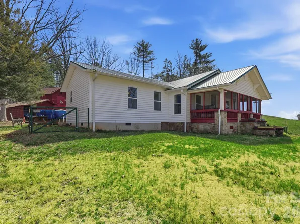 6998 Nobby Lail Rd, Connelly Springs, NC 28612