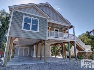 315 Lewis Dr, Carolina Beach, NC 28428