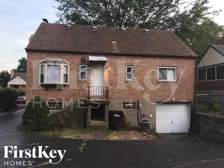 1494 Clovernoll Dr — Photo 19