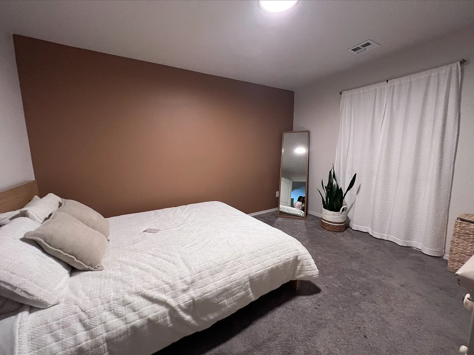 5781 Cosmo Ct NE — Photo 2