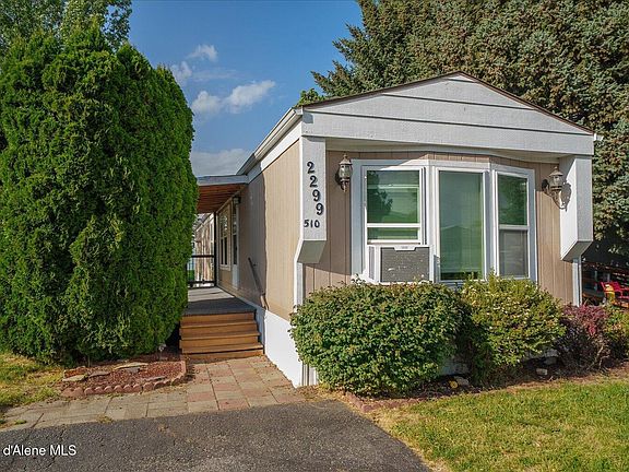 5th image of 2299 W Merlyn Way