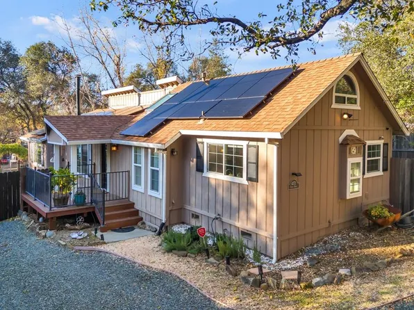 4272 Toyan Dr, Diamond Springs, CA 95619