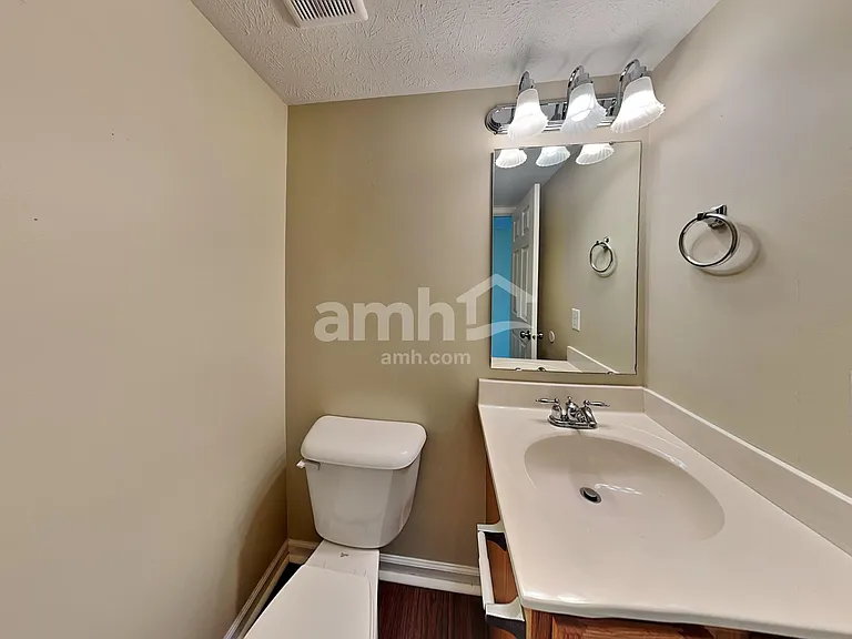 12024 Seahawks Ln — Photo 15
