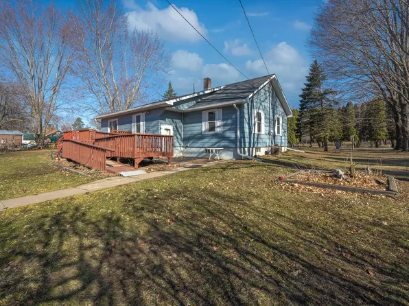 222 Central St, Amery, WI 54001