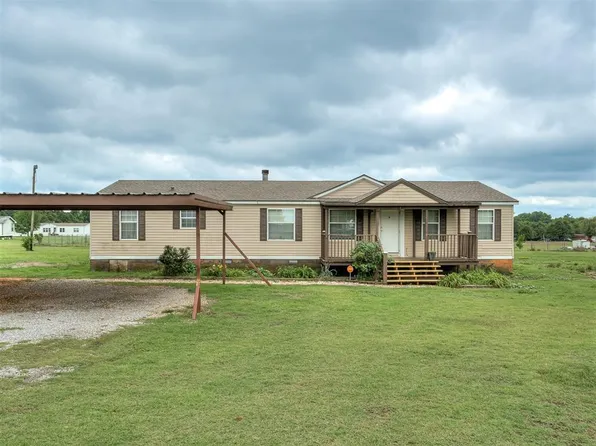 105 Sunset Dr, McLoud, OK 74851