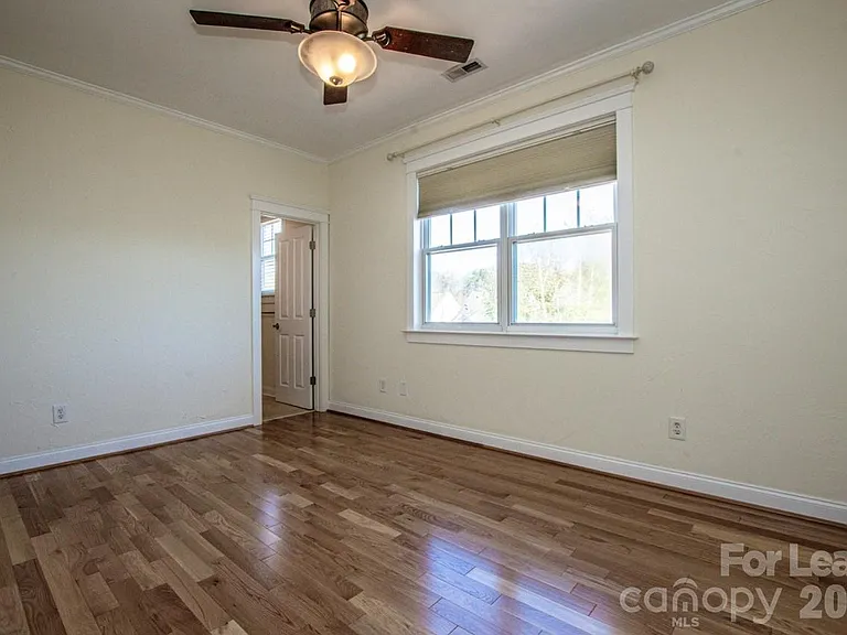 8147 Townley Rd — Photo 12